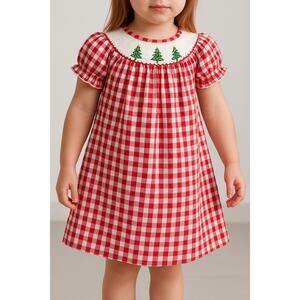 Girls nwot 3T Red Gingham Smocked Christmas Dress Embroidered Trees Puff Sleeve